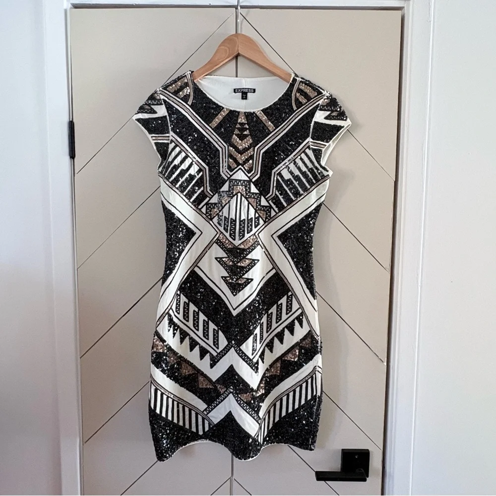 Express Art Deco Sequin Mini Dress Black Gold Silver Geometric Party Dress Small - Picture 2 of 7